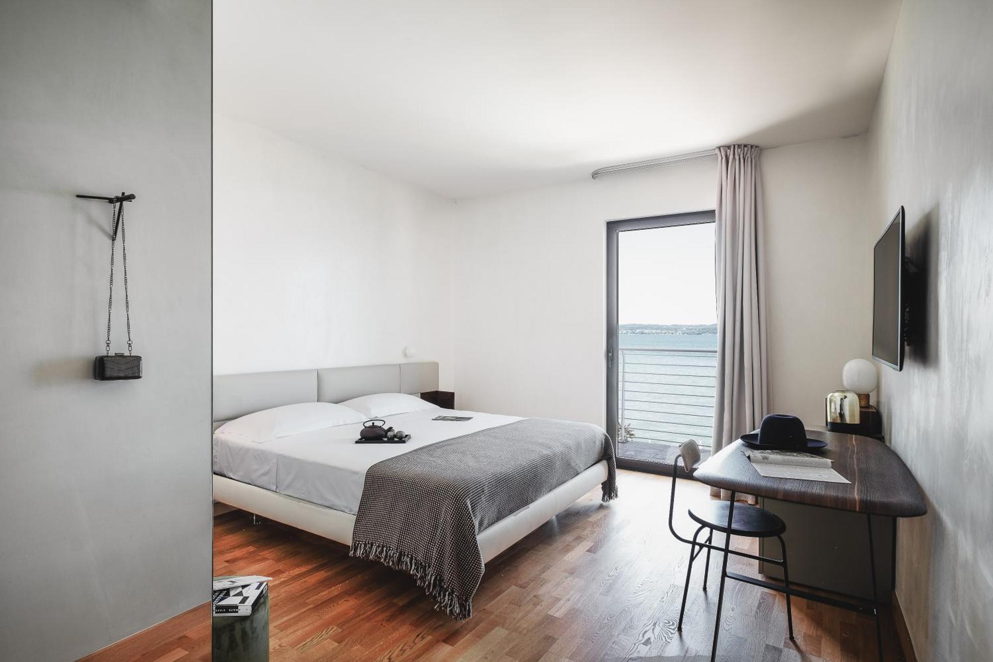 AQVA Boutique Hotel (Adults Only) Sirmione Extérieur photo