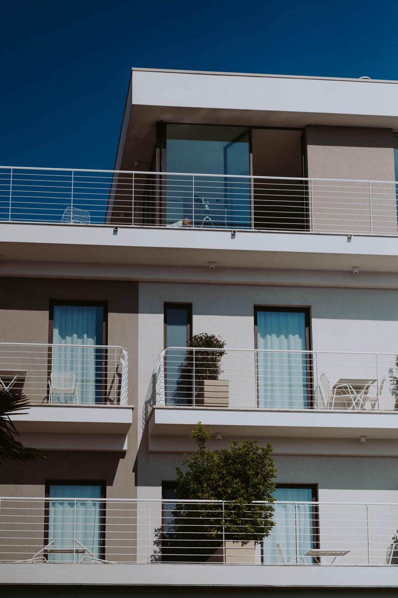 AQVA Boutique Hotel (Adults Only) Sirmione Extérieur photo